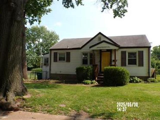 House for sale in Saint Louis