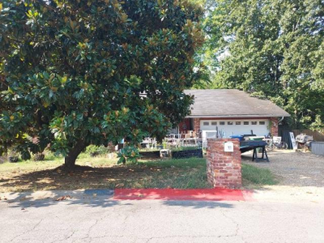 House for sale in Ark