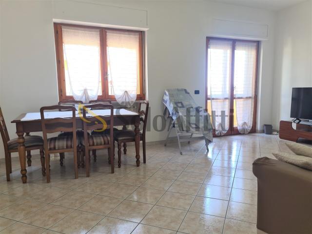 Appartamento in affitto a Dulcino, Calabria