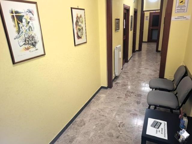 Ufficio in affitto a Puglia, Foggia