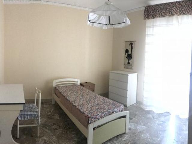 Stanza in affitto a Rione Condottieri, Messina