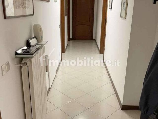 Stanza in affitto a Borgo Rodi, Marche