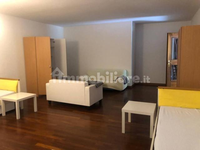 Stanza in affitto a Comunità della Vallagarina, Borgo Sacco