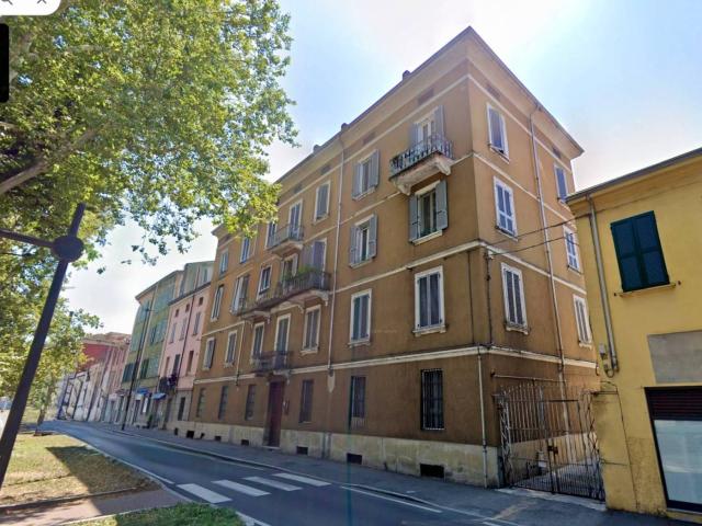 Stanza in affitto a Oltretorrente, Parma