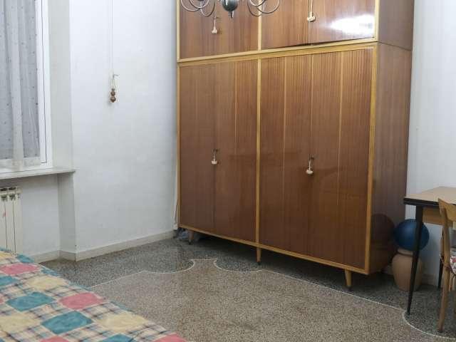 Stanza in affitto a Centro Est, Serra Riccò