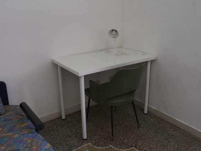 Stanza in affitto a Centro Est, Serra Riccò