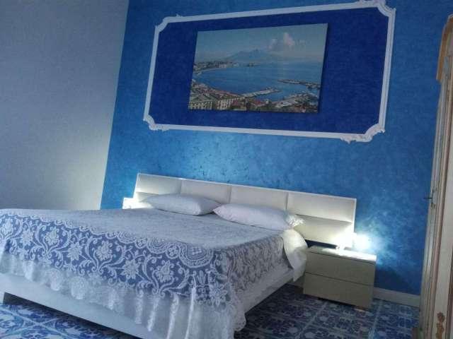 Stanza in affitto a Municipalità 2, Napola