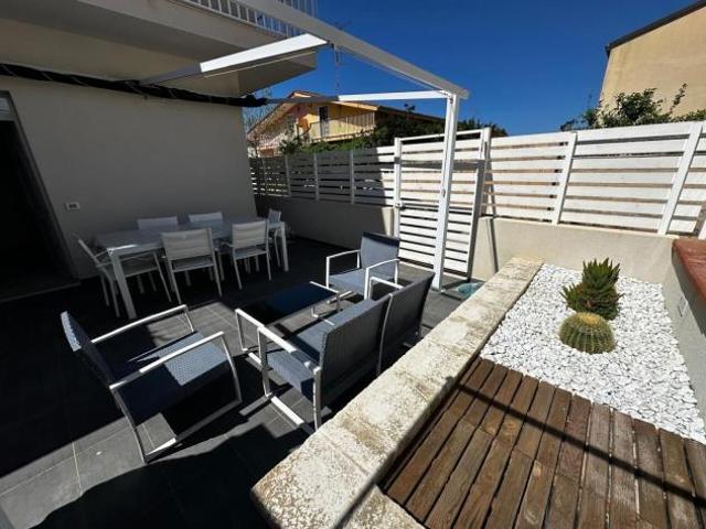Appartamento in affitto a Marina Di Modica, Sicilia