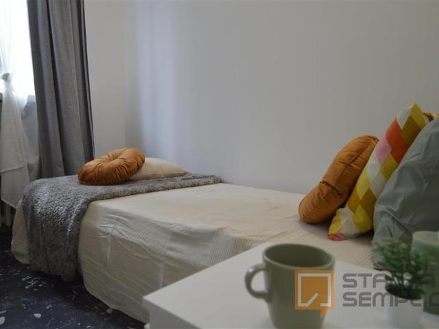 Stanza in affitto a San Giacomo città, Re