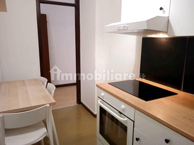 Stanza in affitto a Zona Sud, Brescia