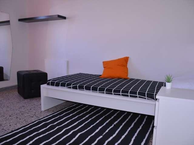 Stanza in affitto a Is Mirrionis, Cagliari