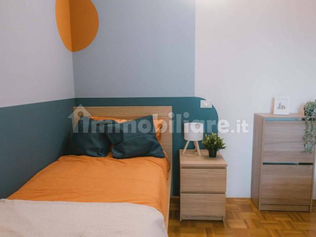 Stanza in affitto a Ovest, Brenzone