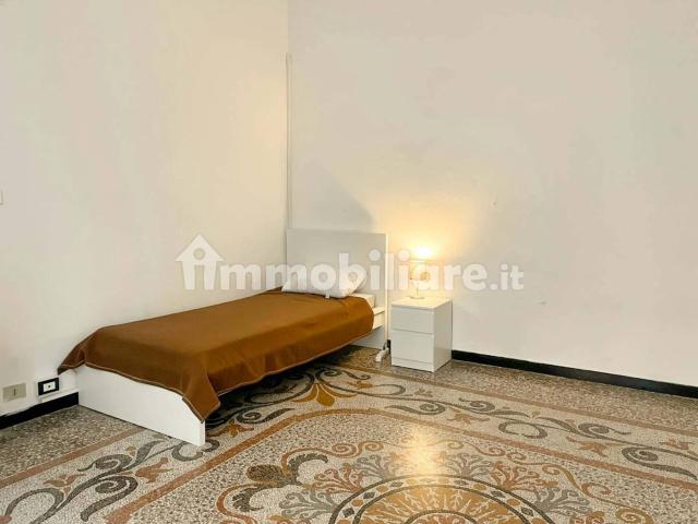Stanza in affitto a Centro Est, Serra Riccò