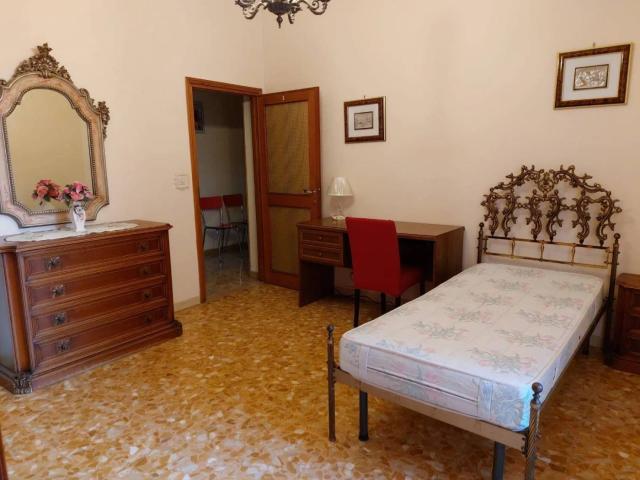 Stanza in affitto a Santo Stefano esterna, Reggio Emilia