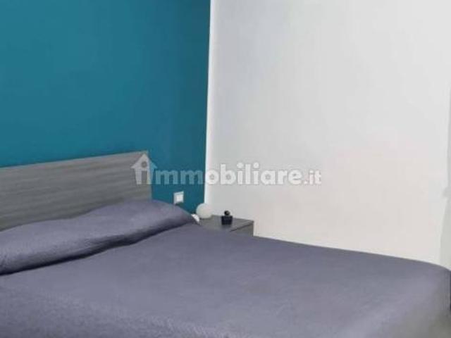 Stanza in affitto a Municipalità 4, Campania