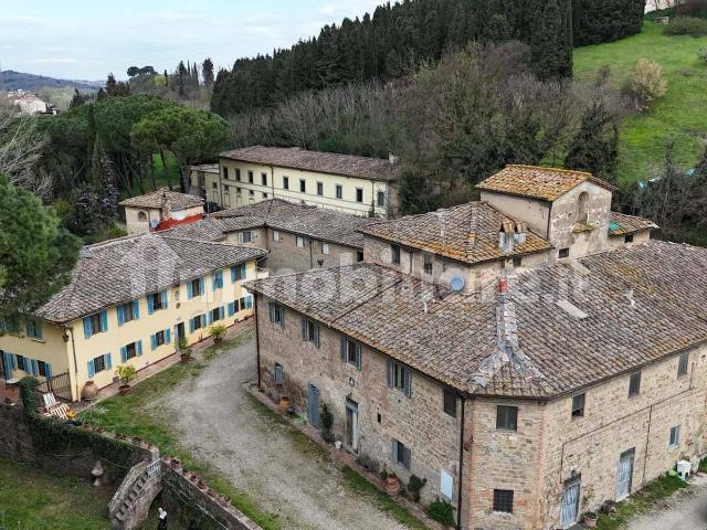 Stanza in affitto a Unione dei Comuni Circondario dell'Empolese Valdelsa, Lucardo