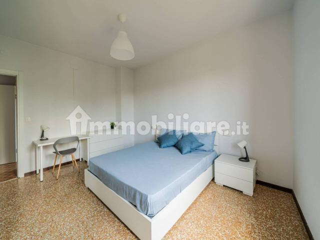 Stanza in affitto a Zona Centro, Brescia