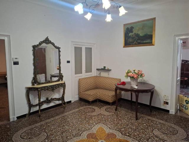 Stanza in affitto a Foce, Genova