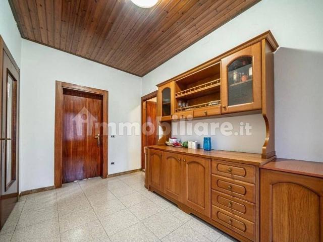 Stanza in affitto a Sud, Brenzone