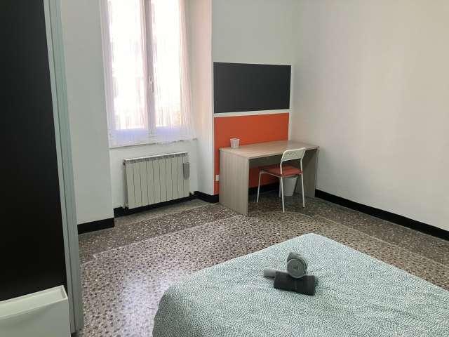 Stanza in affitto a Centro Est, Serra Riccò