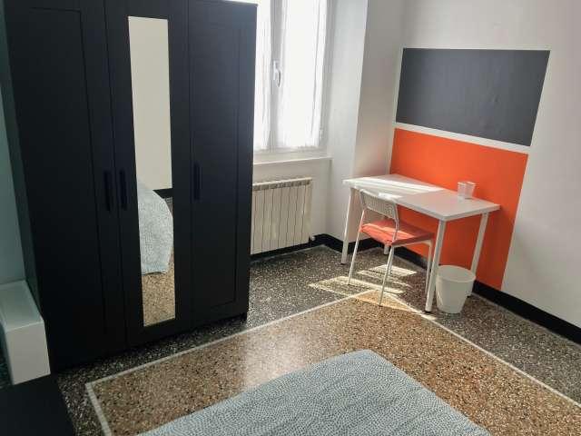 Stanza in affitto a Centro Est, Serra Riccò