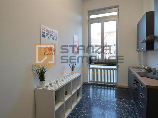 Stanza in affitto a Re, Italia