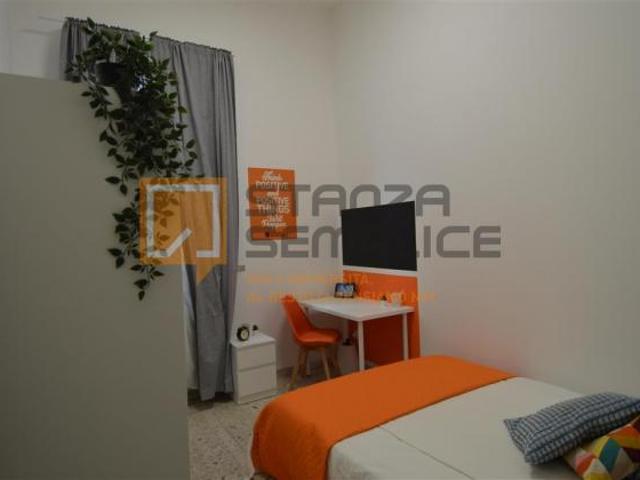 Stanza in affitto a Re, Italia