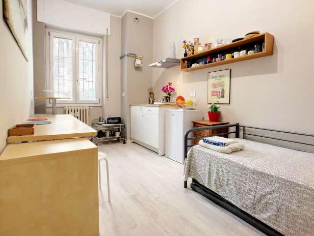 Stanza in affitto a Municipio 6, Milano