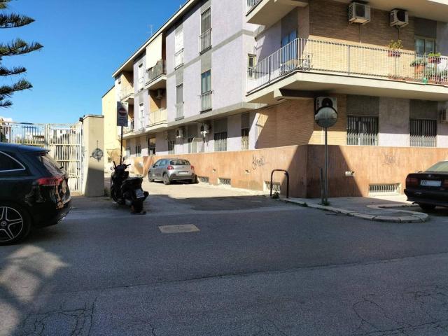 Stanza in affitto a Municipio 2, Puglia