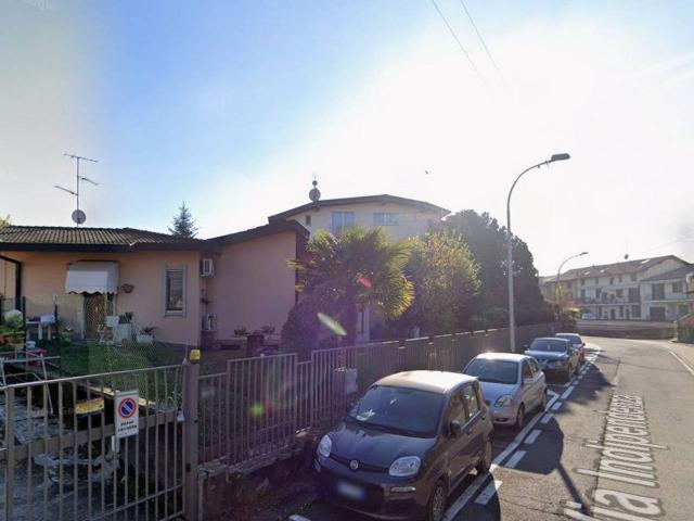 Stanza in affitto a Mezzago, Lombardia