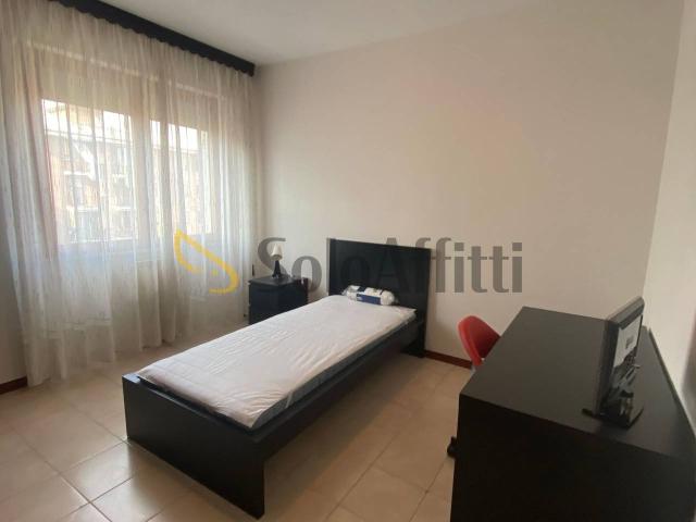 Stanza in affitto a Porta Mortara, Piemonte