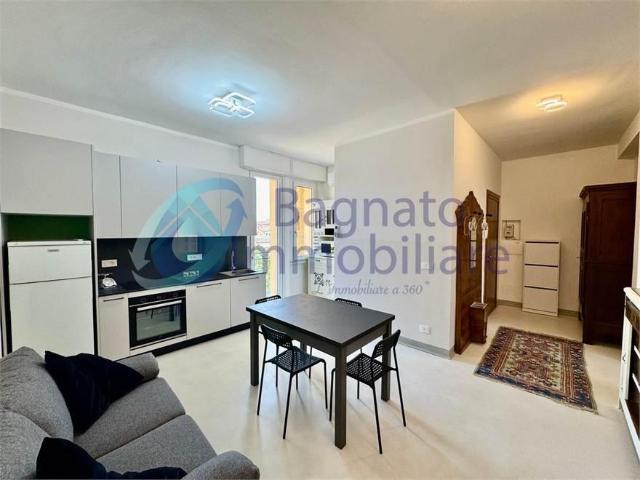 Stanza in affitto a Porta Mortara, Piemonte