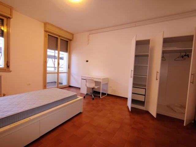 Stanza in affitto a Re, Reggio Emilia