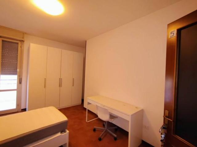 Stanza in affitto a Re, Reggio Emilia