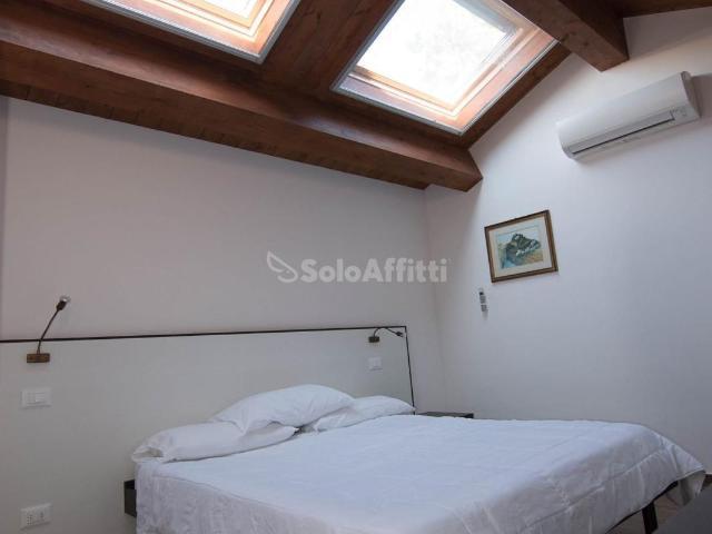 Stanza in affitto a Marche, Ancona