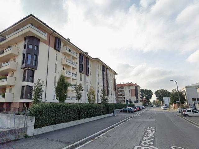 Stanza in affitto a Vedano Al Lambro, Lombardia