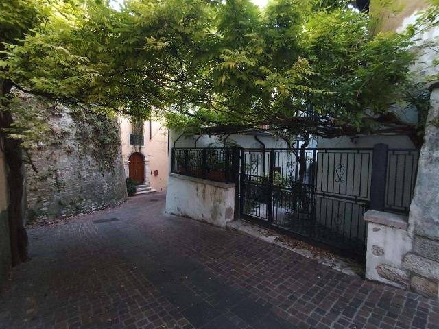 Stanza in affitto a Comunità della Vallagarina, Borgo Sacco