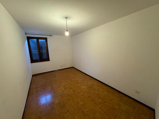 Zimmer mieten in Mendrisio, Tessin