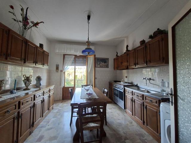Villa Indipendente in affitto a Broncigliano, Scandicci