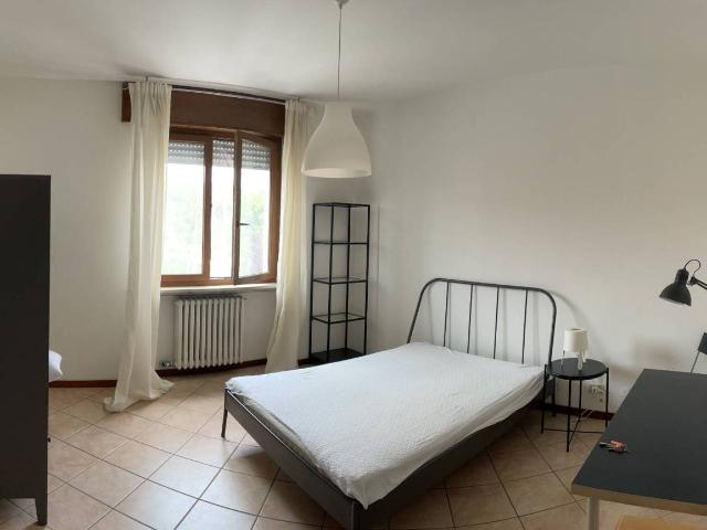 Stanza in affitto a Sud, Brenzone