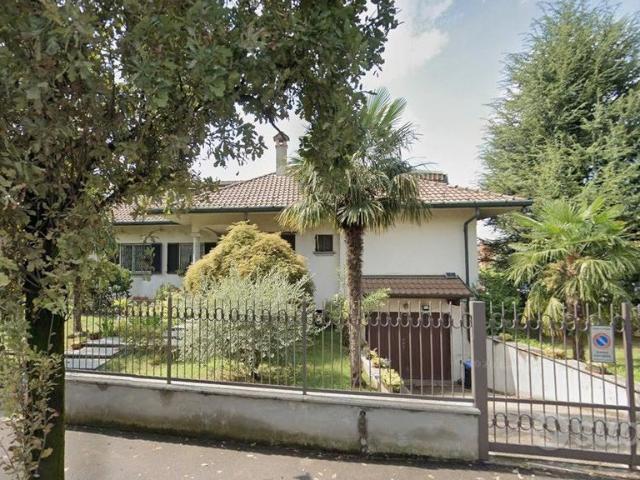 Stanza in affitto a San Rocco, Seregno