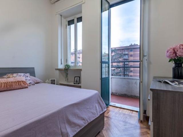 Stanza in affitto a Municipio 9, Milano