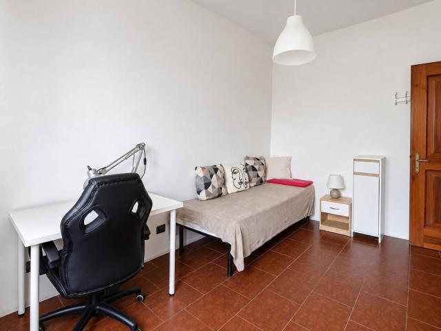 Stanza in affitto a Valera, Parma