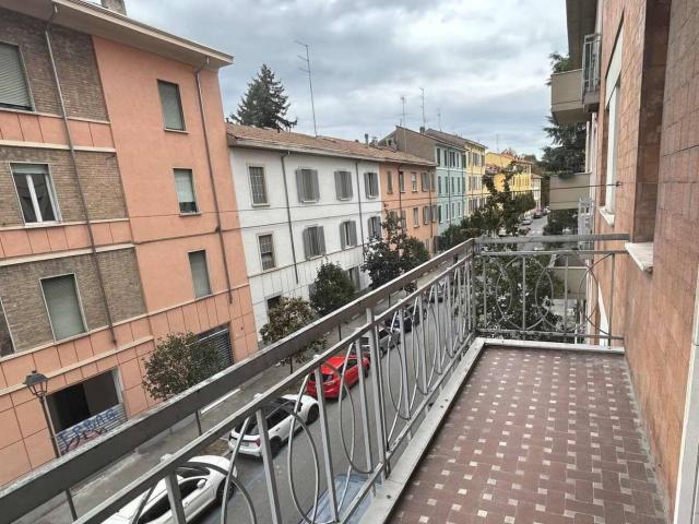 Stanza in affitto a Oltretorrente, Parma