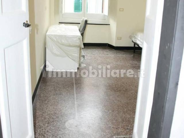 Stanza in affitto a Centro Est, Serra Riccò