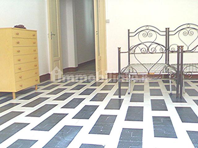 Stanza in affitto a Municipio 1, Puglia