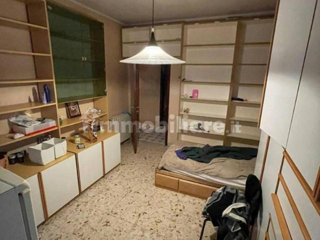 Stanza in affitto a Municipio 2, Puglia