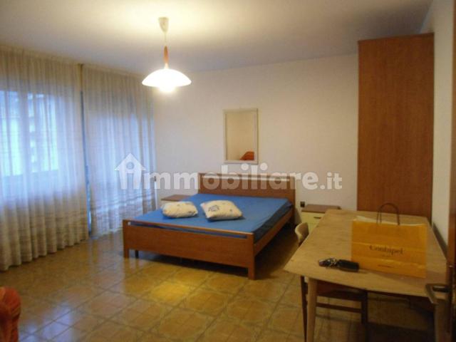 Stanza in affitto a Puglia, Barletta-andria-trani