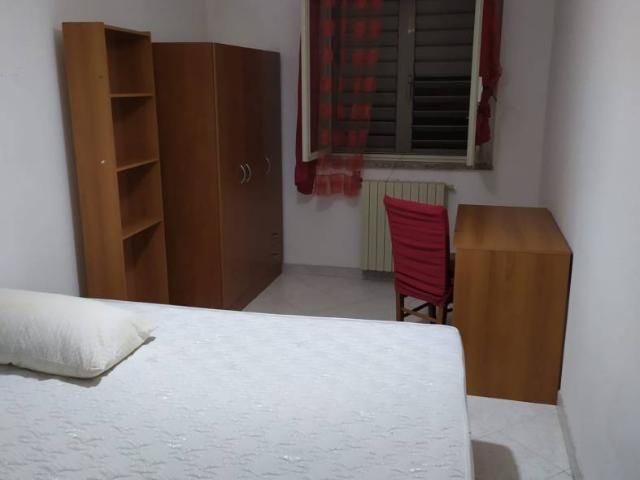 Stanza in affitto a Calabria, Catanzaro