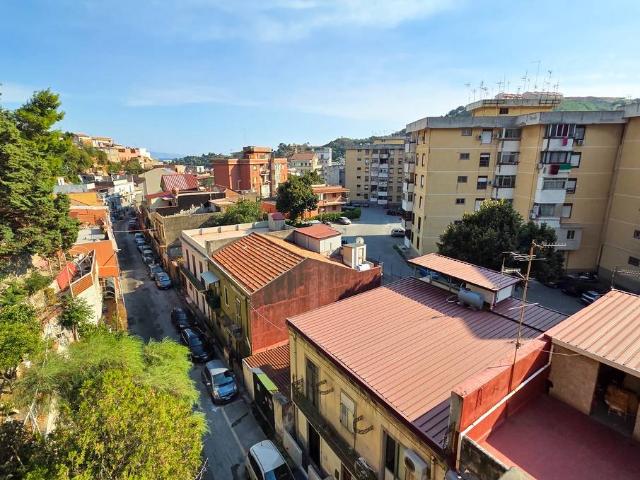 Stanza in affitto a Santo, Messina